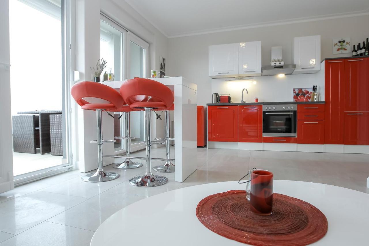 Apartments Tomana Novalja Extérieur photo